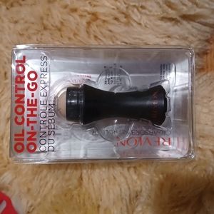 Revlon oil control on the go